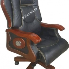 Imported executive chair model no.r-202.