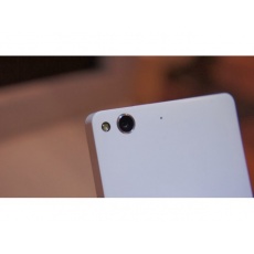Qmobile noir quatro z4.